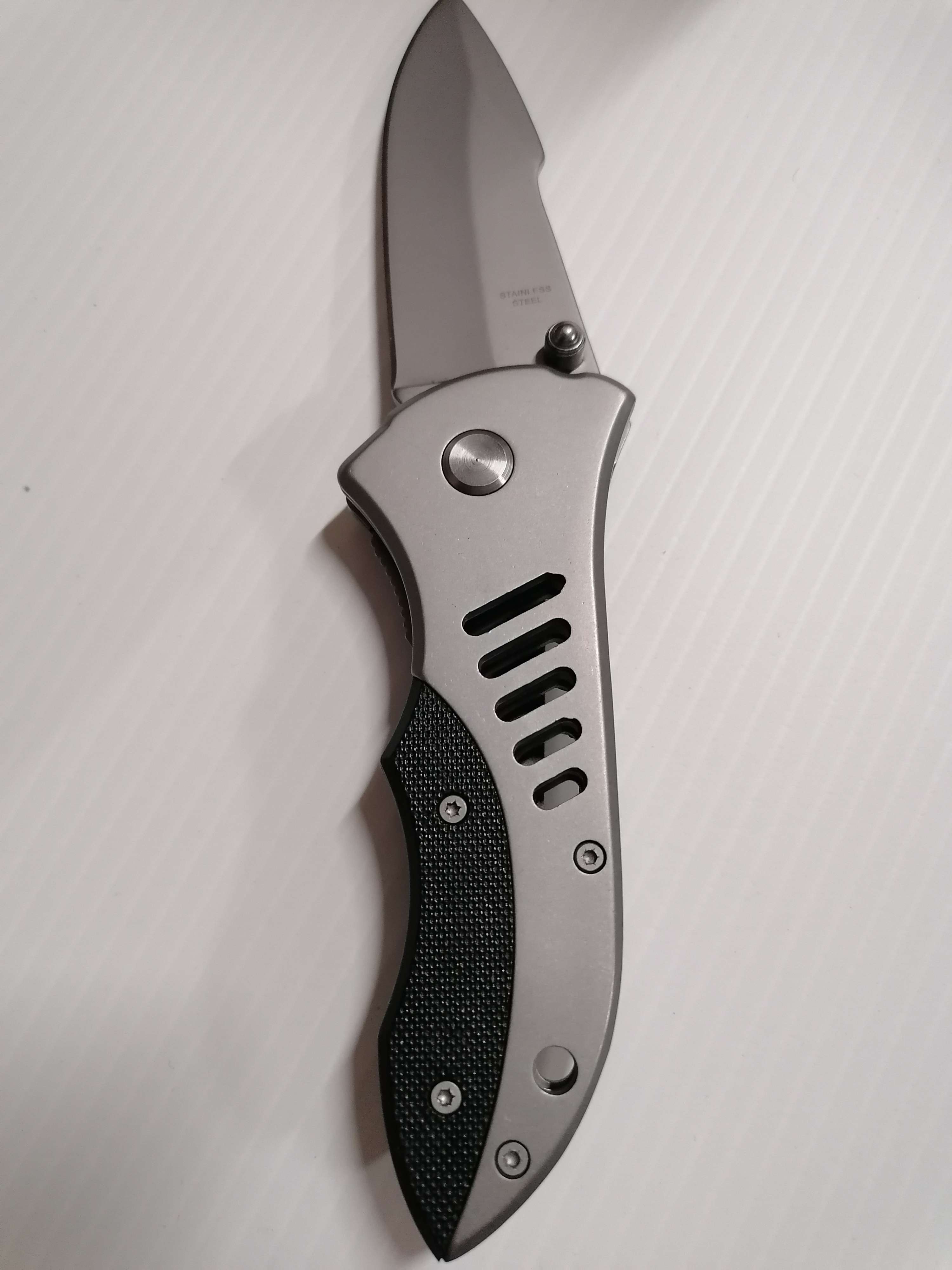 tactical_g10_folding_knife