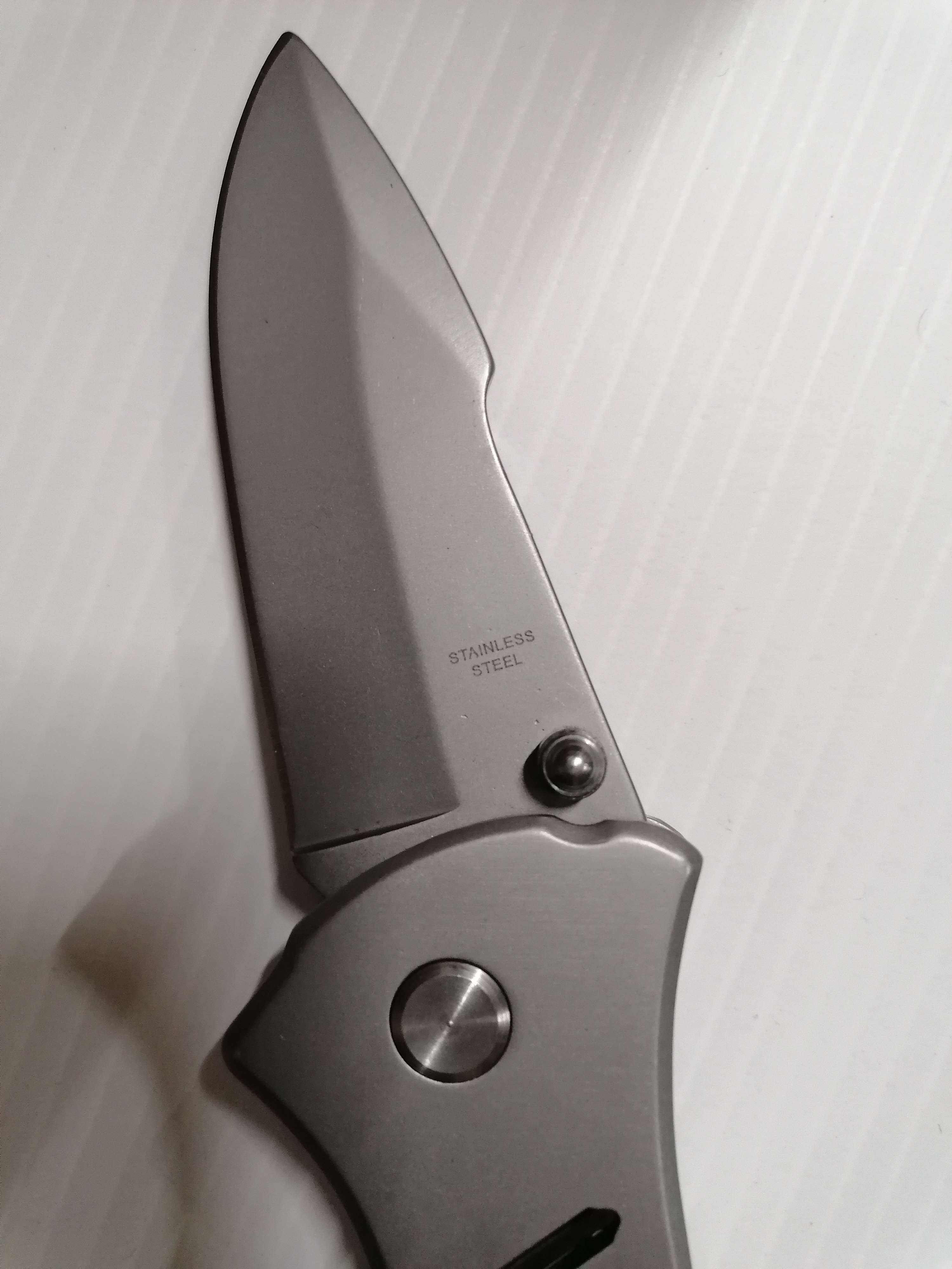 tactical_g10_folding_knife